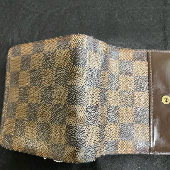 Authentic Louis Vuitton Damier Ebone Short Wallet - Picture 6 of 8